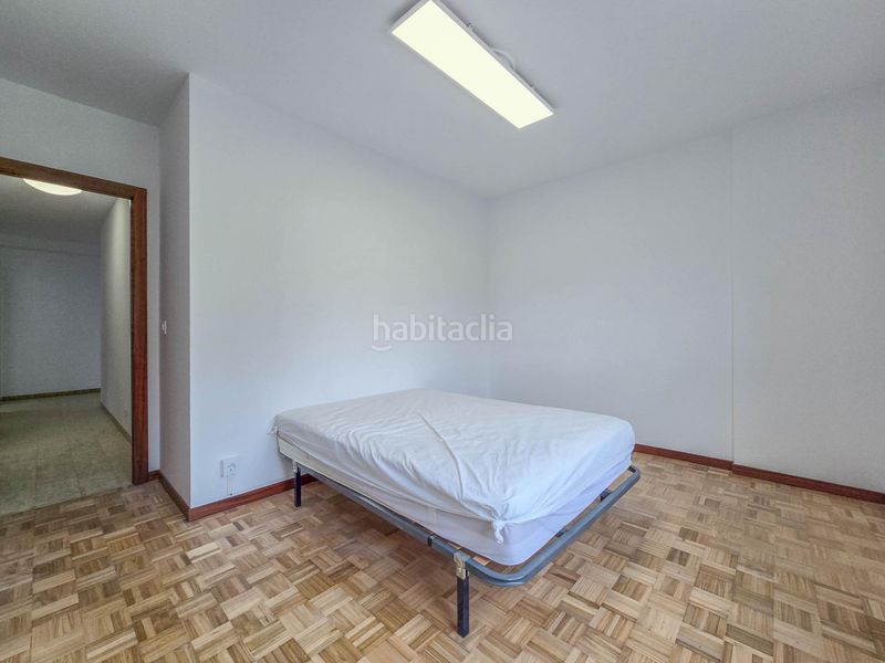 Foto b8124c21-87ae-4871-a6b7-59524d9b59c9. Lloguer pis a Cambre