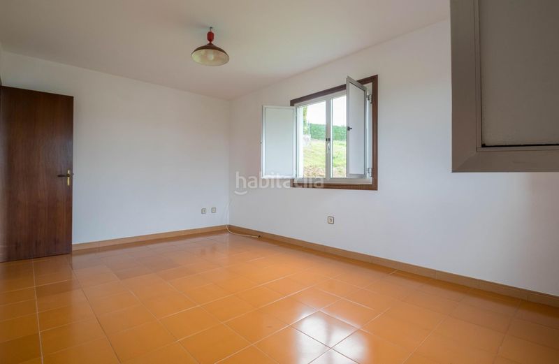 Foto 0f103a56-321e-4bf2-b91c-bf0e6294cc21. Casa a Carral