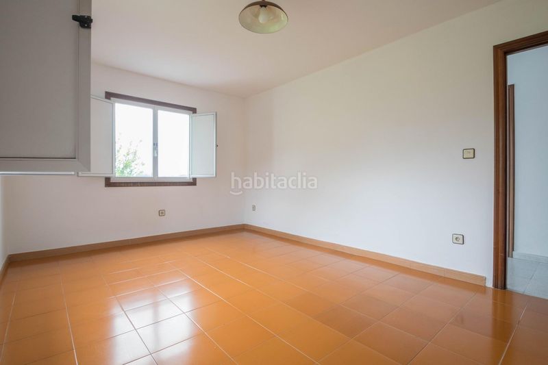 Foto 5395d6c1-4b65-4af4-8dbc-5c2e860db61f. Casa a Carral