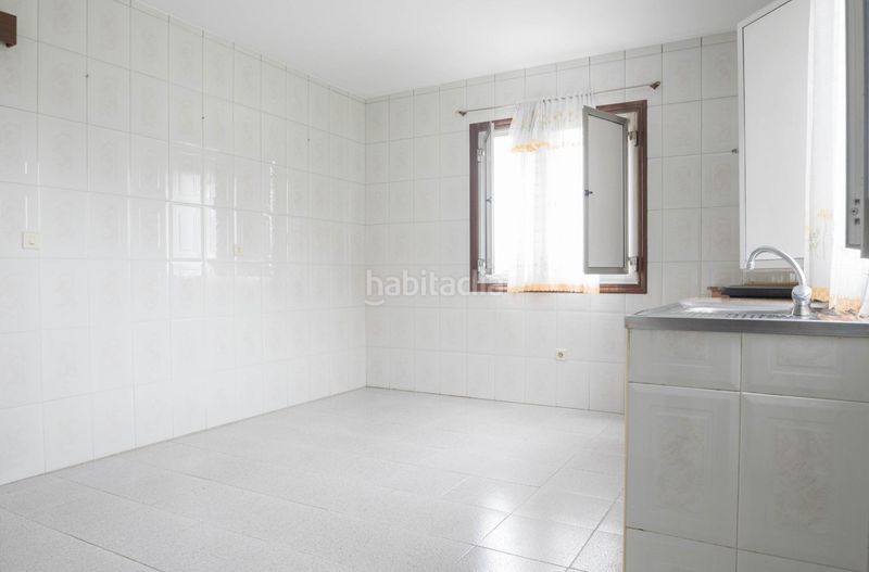 Foto a2c0f7c5-c38d-417e-8ac8-aeeffd25507f. Casa a Carral