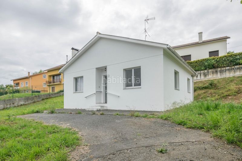Foto c0848941-0a58-46d0-a39f-9fb4d42854a6. Casa a Carral
