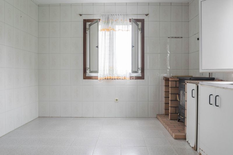 Foto d0af9270-ee55-44df-b4ef-d2a256941734. Casa a Carral