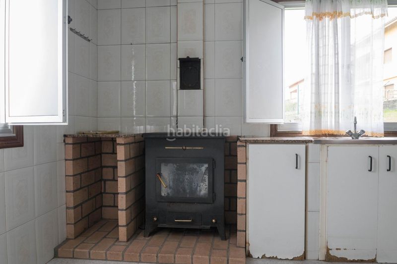 Foto e07cf0e4-ac76-4937-9274-f9f1785c74e0. Casa a Carral