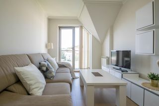 Pis  Amil. Piso amueblado de 2 habitaciones en cambre a coru�a