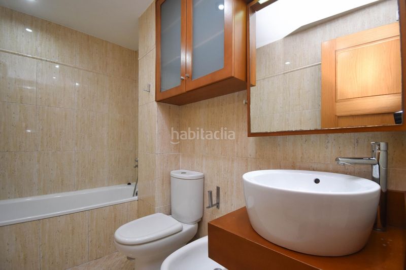 Foto 0fc9e6e0-98db-4010-b186-0cafff05c7ab. Rent flat with heating parking in Cambre