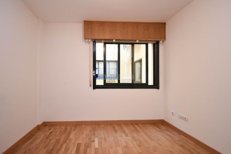 Foto 9694730a-5566-4bb7-b667-843ca8cd7f6e. Rent flat with heating parking in Cambre
