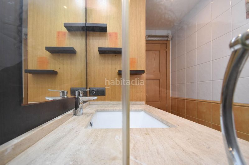 Foto f97bcc1e-f552-4081-a3cf-1a9c8590f5d7. Rent flat with heating parking in Cambre