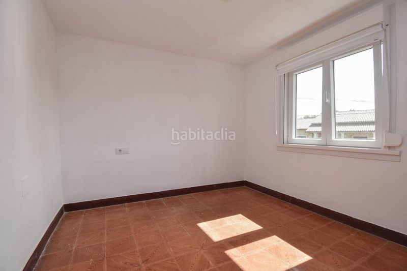 Foto 15a8711d-0833-48af-aa11-34e063a7603e. Lloguer casa amb calefacció aparcament a Cambre