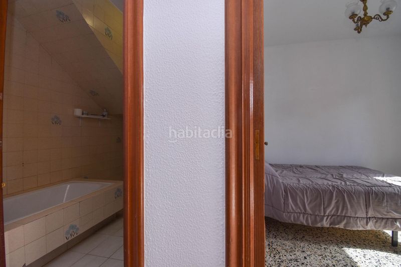 Foto 4759ae42-8a65-426c-89f1-e3759cfb79e2. Lloguer casa amb calefacció aparcament a Cambre