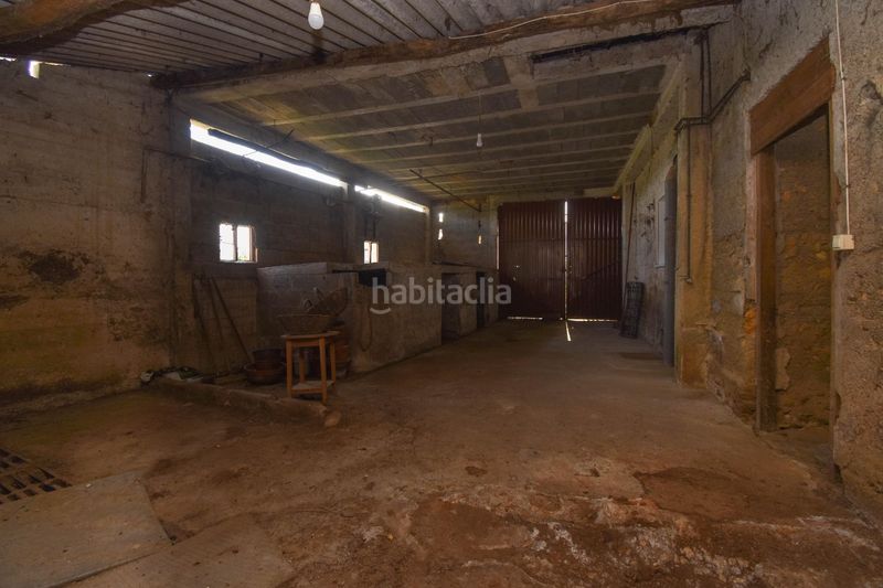 Foto e21b9caa-195a-48f5-91a4-2ae7ccd783a3. Lloguer casa amb calefacció aparcament a Cambre