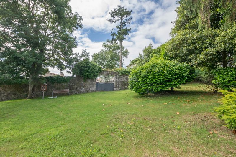 Foto 158916fb-f335-43d9-8139-53188bdb314a. Casa a Cambre