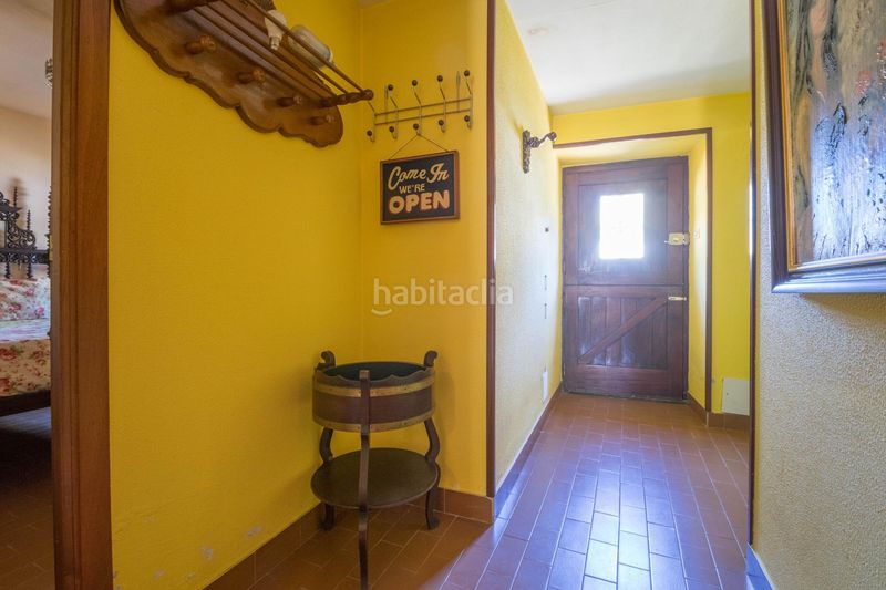 Foto f0b010a8-ee9d-4538-a024-94a6ee84fe2f. Casa amb calefacció aparcament piscina a Cambre