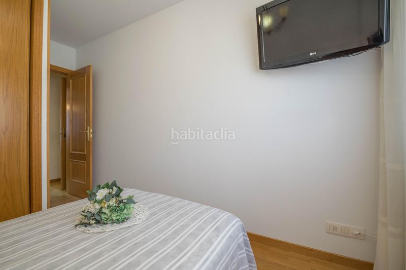 Foto 716abe37-5219-4fee-86a0-468605e4b8f1. Pis amb calefacció aparcament a Vilaboa Sur Culleredo
