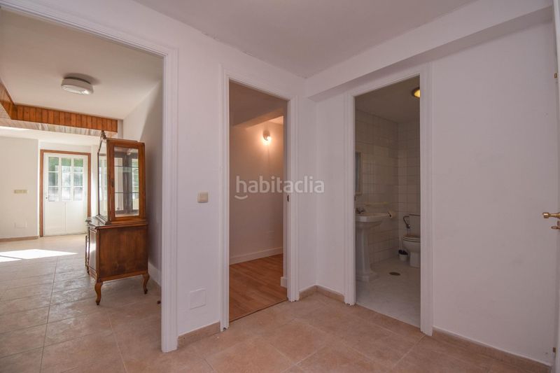 Foto 0468b425-51fd-4d39-9b99-4afadbefc476. Lloguer casa amb aparcament a Cambre