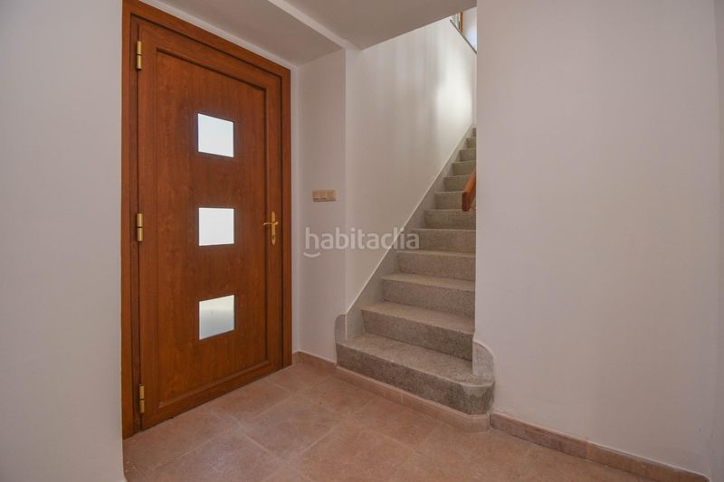 Foto 17f7b0a8-04e1-4ab0-a418-f33a1969db8f. Lloguer casa amb aparcament a Cambre