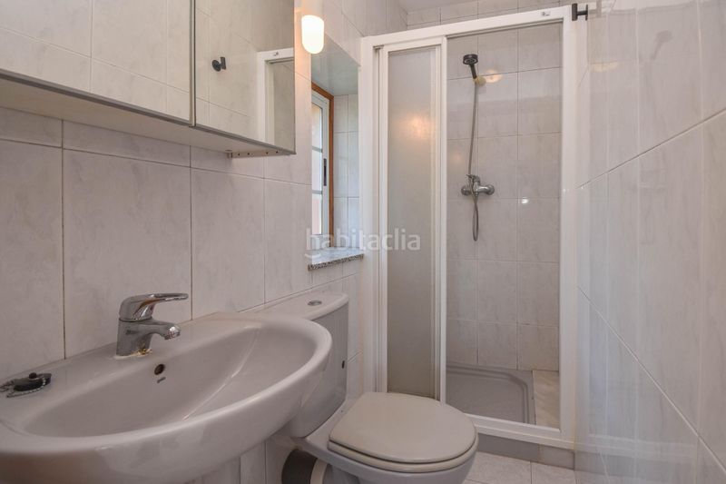 Foto efe2e34d-1d1e-45bc-af4d-de75fc644e47. Lloguer casa amb aparcament a Cambre