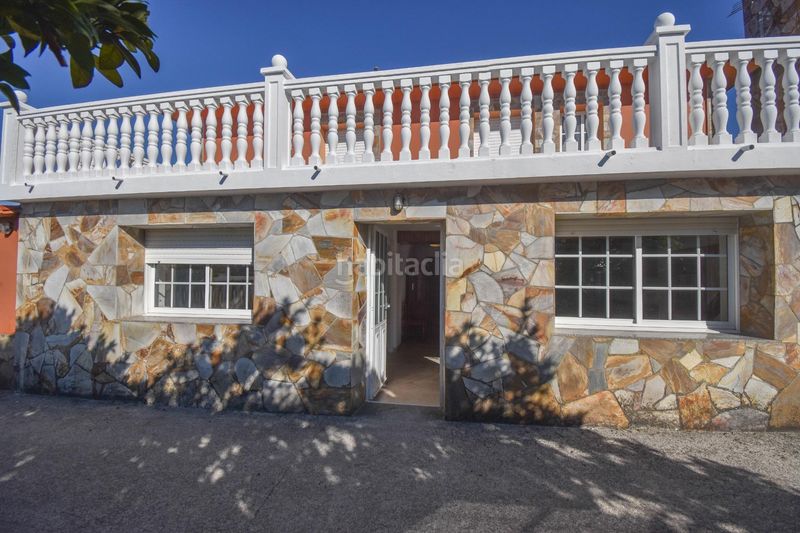 Foto f269acf0-f5ff-4f8d-9181-8ce348ee94fa. Lloguer casa amb aparcament a Cambre