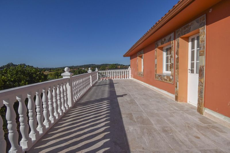 Foto 92d668b6-9861-47f7-a6a6-3864ced228ef. Location maison avec parking dans Cambre