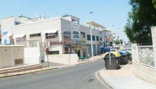 Locale commerciale in Av escandinavia 72