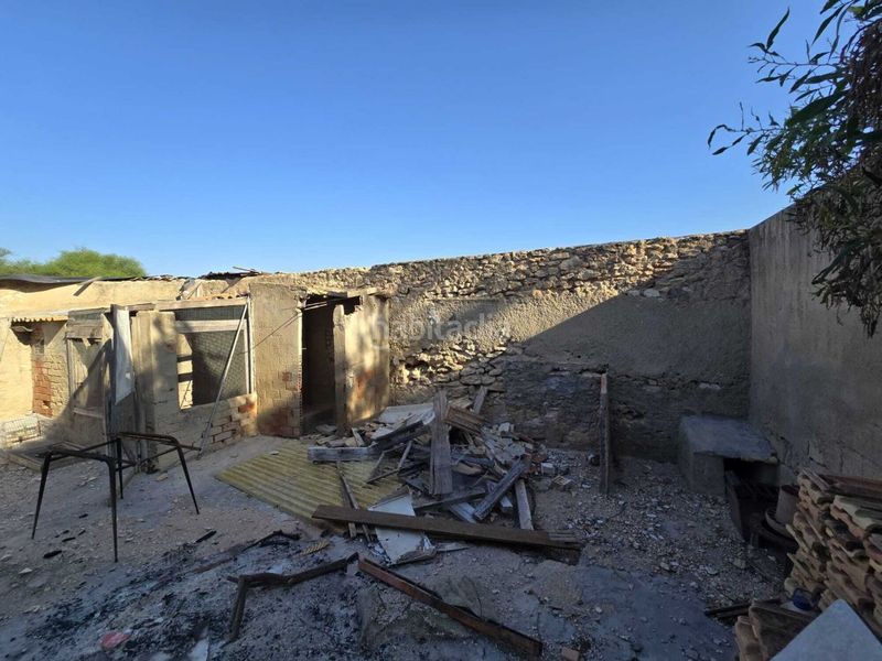 Foto 4ad0bdf8-ce49-4595-bc8f-64b07154d7bb. Casale in Valverde Elche / Elx