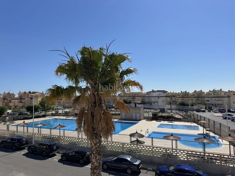 Foto f43fe9cb-1fc9-4796-9f1a-87530209f35e. Casa amb calefacció piscina a Monte Faro-Altomar II Santa Pola
