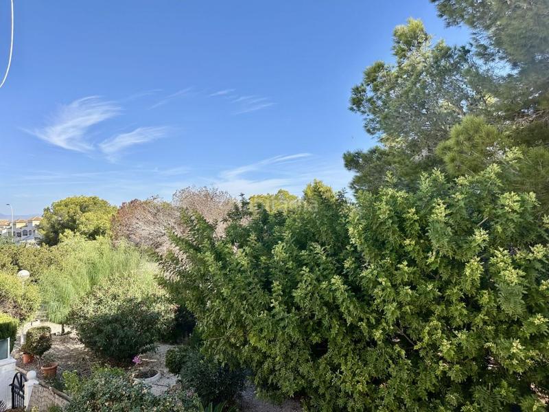 Foto 10f88f41-5aa5-48ed-bc40-4420bde13580. House with heating pool in Monte Faro-Altomar II Santa Pola