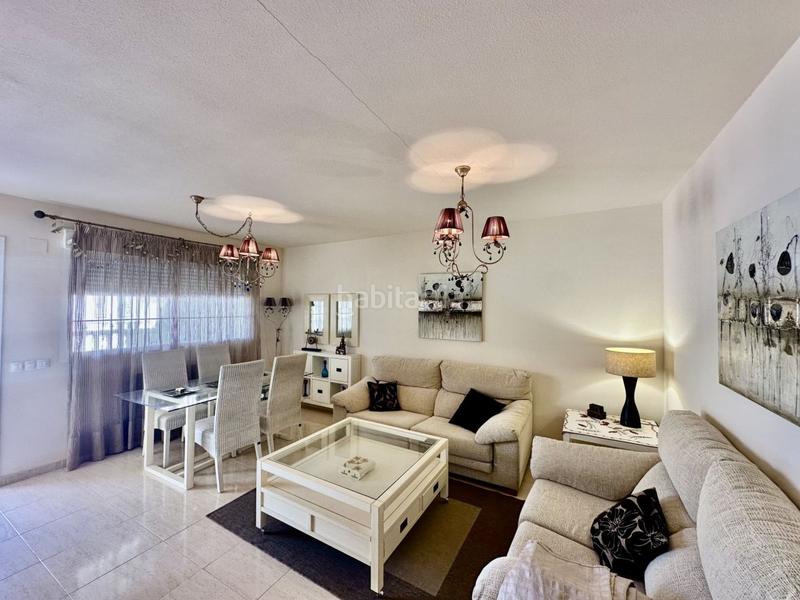 Foto a94f6764-b304-46de-8ebc-f5f67d3349ff. Alquiler apartamento en Monte Faro-Altomar II Santa Pola