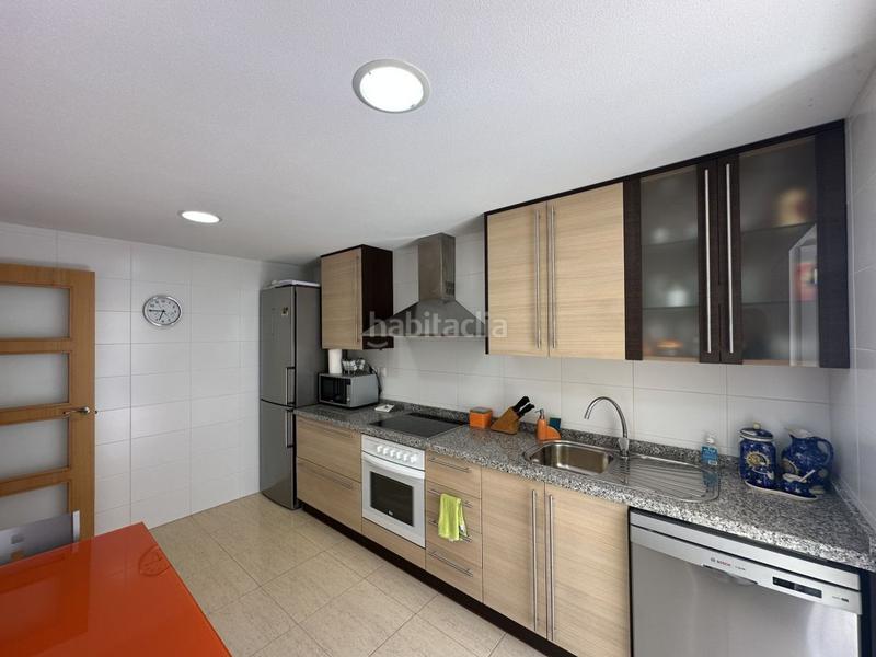 Foto 083bb7c8-cb65-42c3-9b80-171990ffbc53. Rent apartment with heating pool in Monte Faro-Altomar II Santa Pola