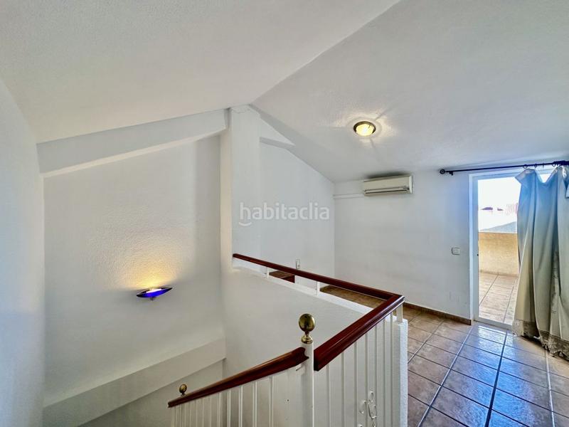 Foto 156640ec-c082-497a-9996-8c62a2e3fa87. Casa amb calefacció aparcament piscina terrassa a Santa Pola