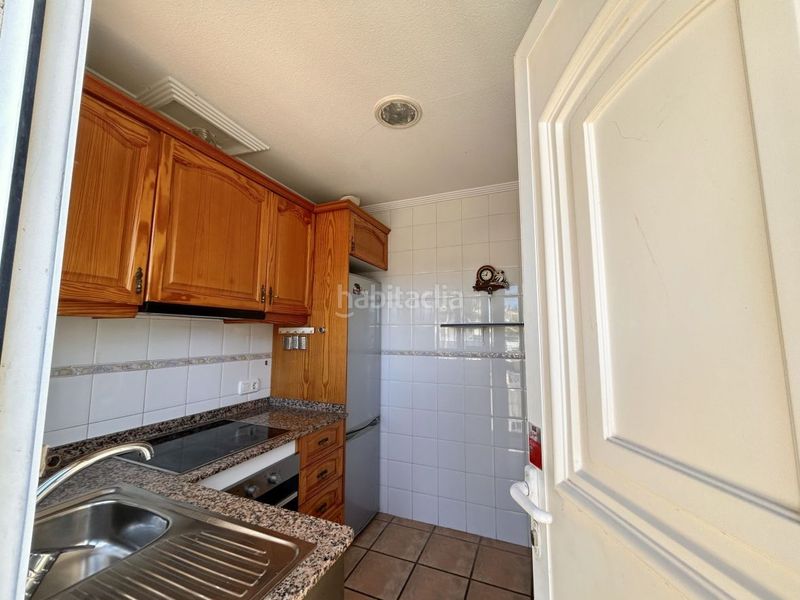 Foto 1cfeacb4-9ee2-449a-96de-b1b6f83676c5. Casa amb calefacció aparcament piscina terrassa a Santa Pola