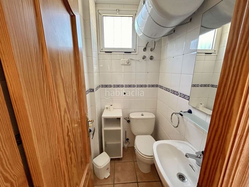 Foto 3e1fc635-522a-4397-9dc1-3a9ab4a1bfb8. Casa amb calefacció aparcament piscina terrassa a Santa Pola