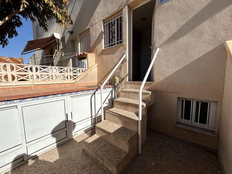 Foto 6bcc4046-f04c-416d-8f14-c17f7b5effaa. Casa amb calefacció aparcament piscina terrassa a Santa Pola