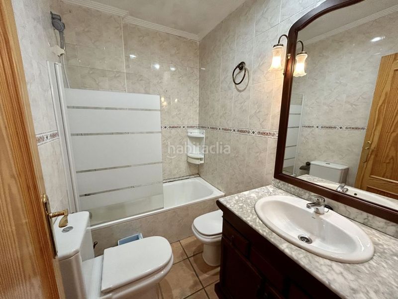 Foto bde208dd-ab8b-4e70-8f51-5662ad92a70c. Casa amb calefacció aparcament piscina terrassa a Santa Pola