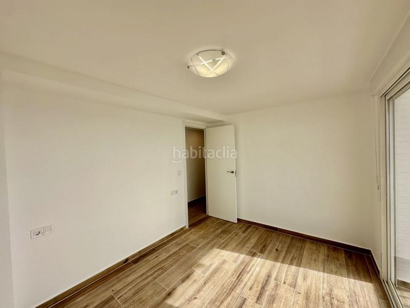 Foto 574989ce-cd55-4f24-b615-8cbb1e5d1cd2. Apartamento en Centro Santa Pola