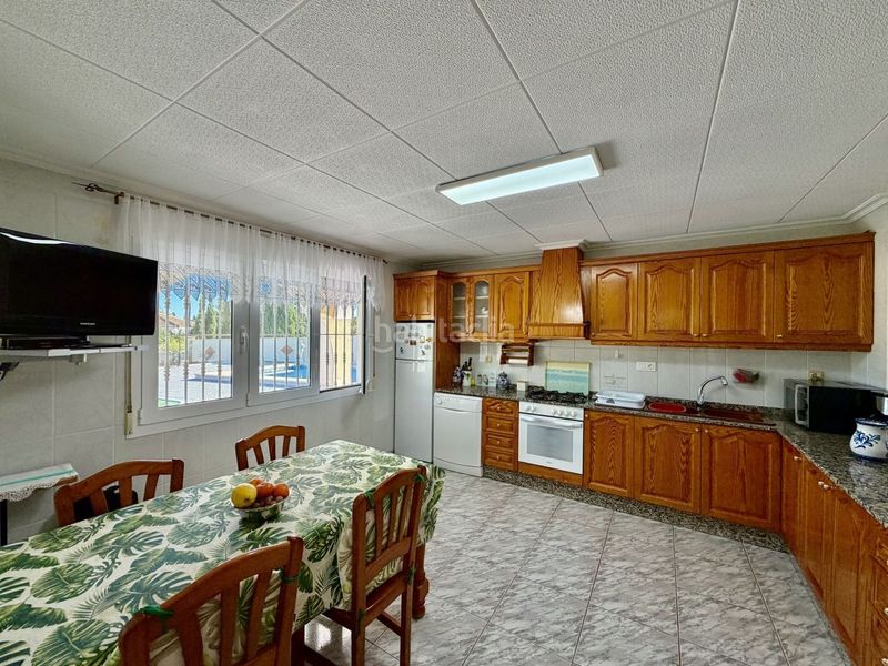 Foto ec00c436-f2c8-4619-b542-a0170e0efd64. Chalet en Los Arenales del Sol Elche / Elx