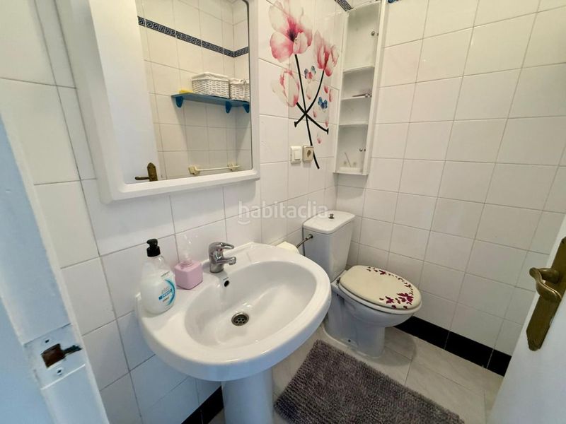 Foto d42b1f22-1e5a-40bd-a6ff-7dff0521c900. Apartament amb calefacció piscina a Los Arenales del Sol Elche / Elx
