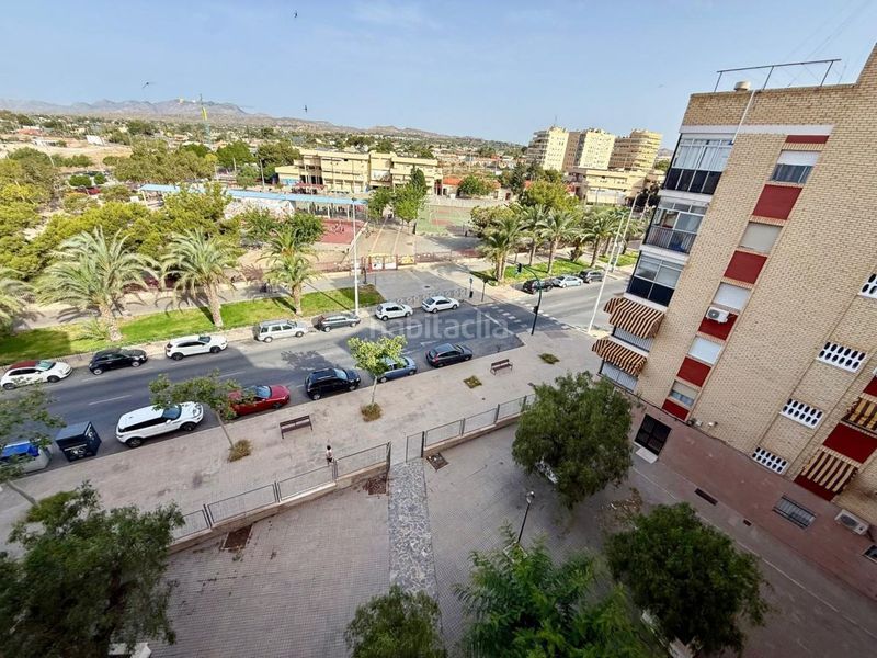 Foto 48d019a0-8af6-4234-a34c-ae6ffe91b310. Pis a El Toscar Elche / Elx