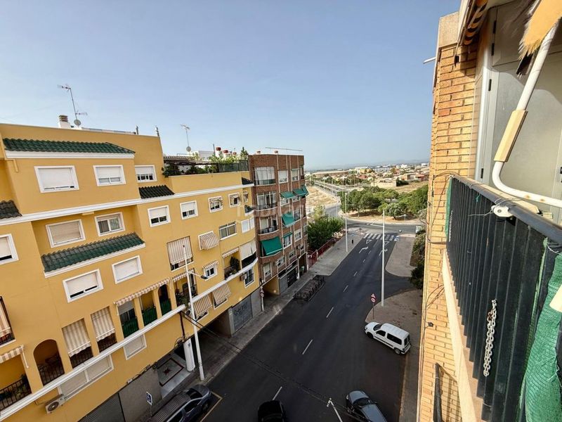 Foto b5f8930b-066d-4e70-a269-b598af26465e. Pis a El Toscar Elche / Elx
