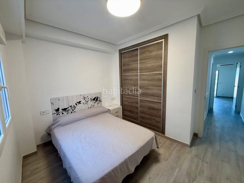Foto c1d90d3e-9590-483b-8a9c-946e634bc52f. Casa amb calefacció piscina a Los Arenales del Sol Elche / Elx