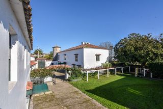 Casa  Golfiño. Casa singular del siglo xviii en lorbé, oleiros