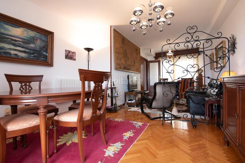 Foto 5ad68d74-086e-42a4-b654-0f1e442e7e6b. Duplex con riscaldamento parcheggio in Los Castros - Castrillón Coruña (A)