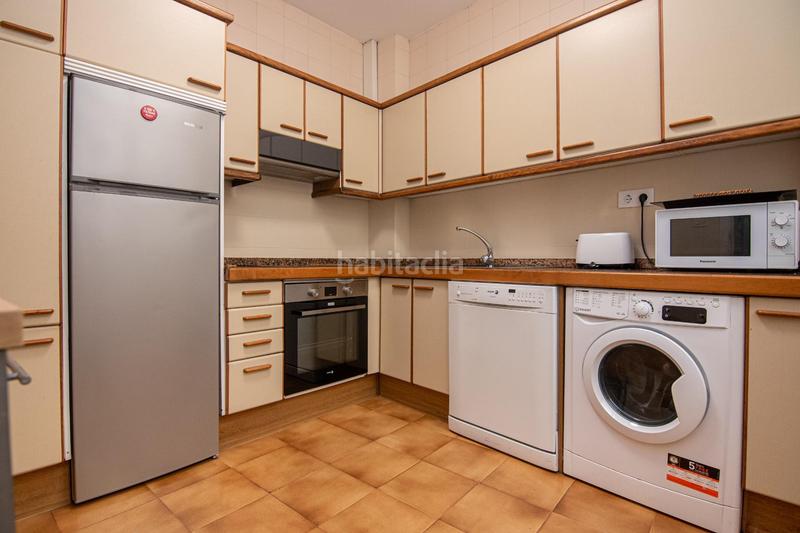 Foto f910dc80-34ec-4cfc-ad5a-8339e4a38670. Piso  en venta en riego de agua, en pleno centro de a coruña en Coruña (A)