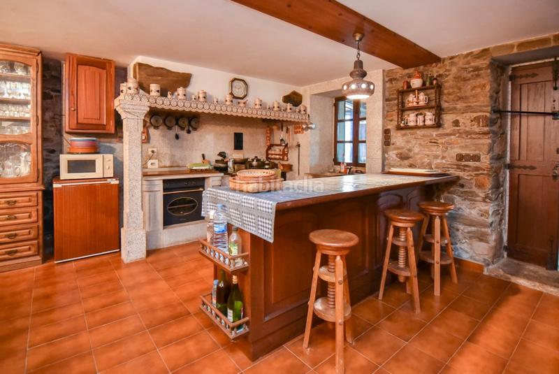 Foto a96f1985-6356-4f79-b908-c20ed7575b04. Casa  de piedra con vistas, en pleno camino de santiago en Paderne
