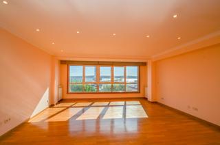 Location Appartement  Calle maestranza 26. Gran piso con vistas y plaza de garaje en la maestranza
