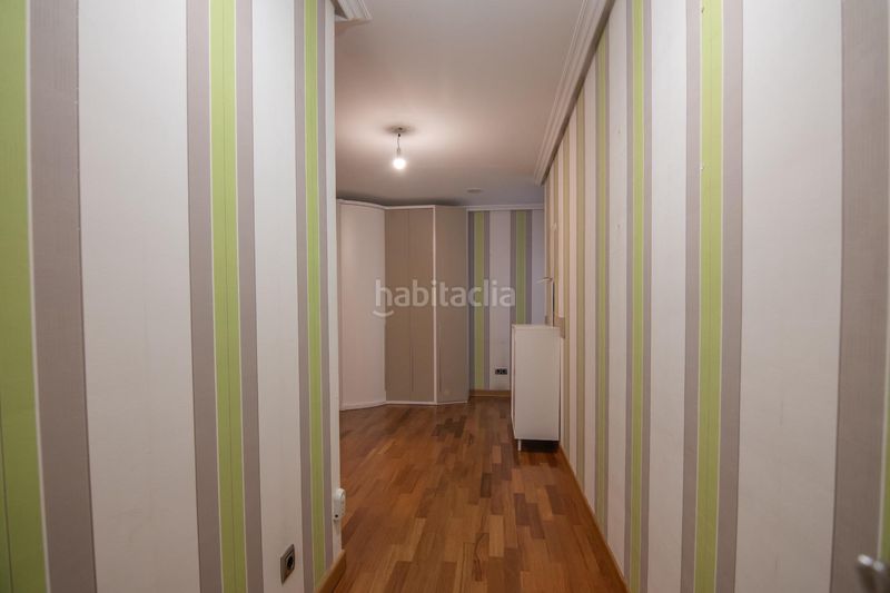 Foto 1ed18eff-c463-4d8b-9f47-13b34dc87775. Pis amb aparcament a Ciudad Vieja Coruña (A)