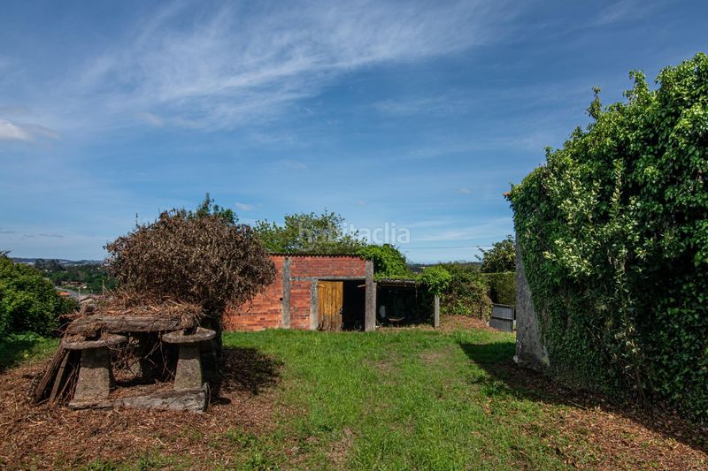Foto ef97d5b8-7d57-41d2-b075-254188d3ba79. Casa a Cambre