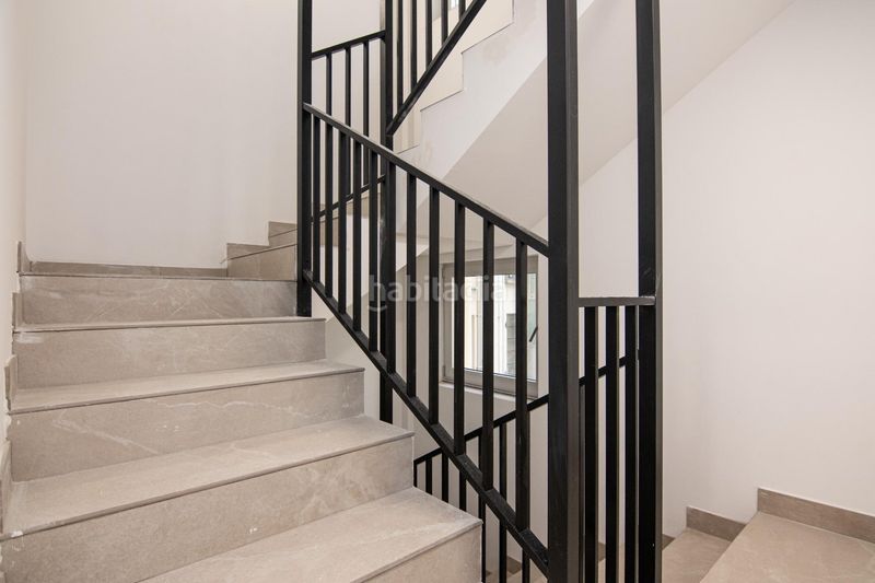 Foto 18bbcf82-3607-489e-a165-d6b6543a726d. Pis a Os Mallos Coruña (A)