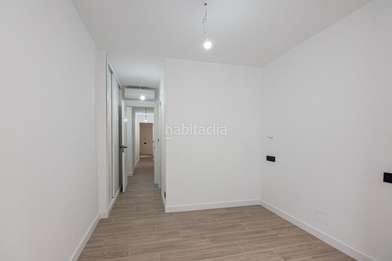 Foto 450b81f4-8bde-4b32-9293-158d98959daf. Pis a Os Mallos Coruña (A)