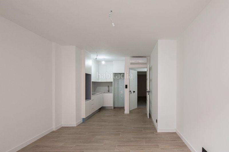 Foto 6dcdb738-c548-41fd-98dc-9251be9568d3. Pis a Os Mallos Coruña (A)