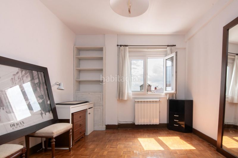 Foto 3bfa5b5b-f507-4aba-b63a-98191d727b4a. Dúplex amb calefacció aparcament a Ciudad Vieja Coruña (A)